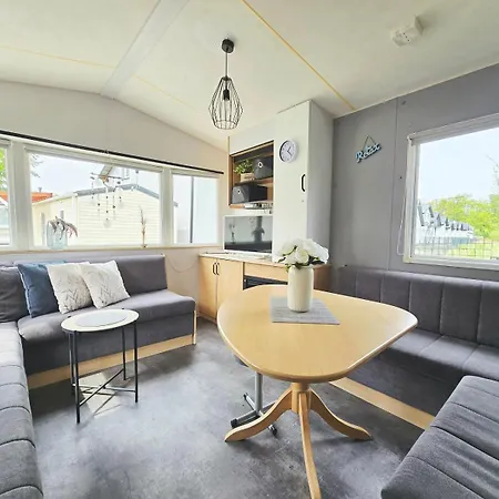 Hollender Pool & Chill House Sarbinowo